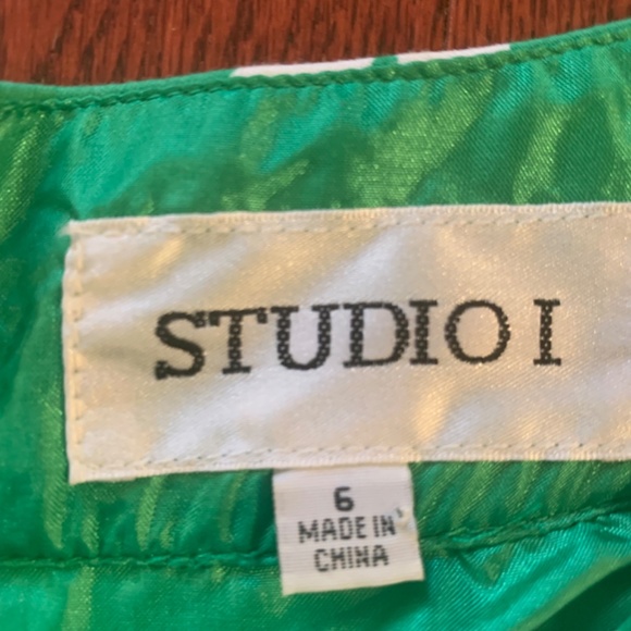 Dress - Picture 5 of 5